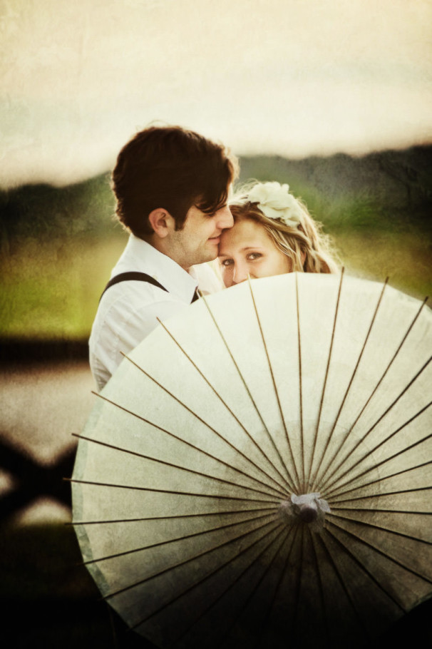 cypress texas engagement session with umbrella by steve lee photography