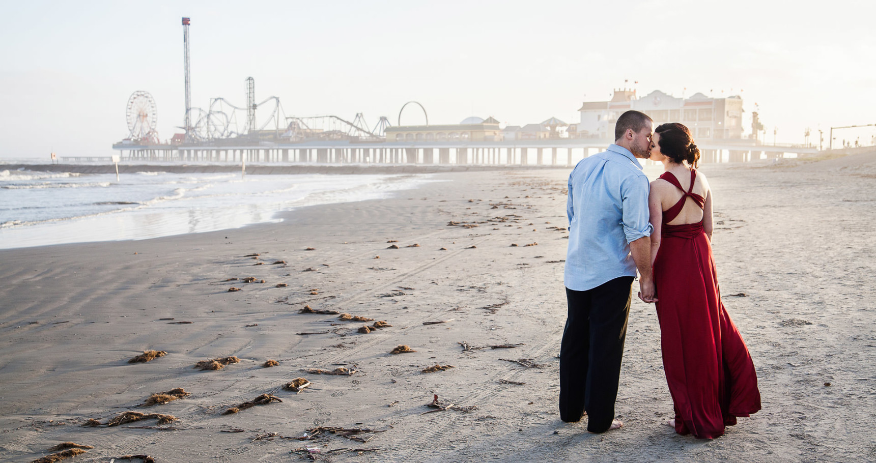 galveston engagement portrait session on the beach by steve lee photography