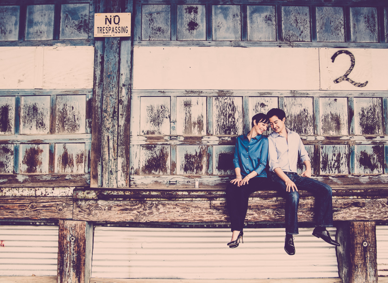 houston downtown warehouse engagement portrait by steve lee photography