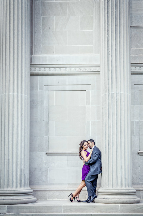 houston engagement session at museum of fine art columns by steve lee photography