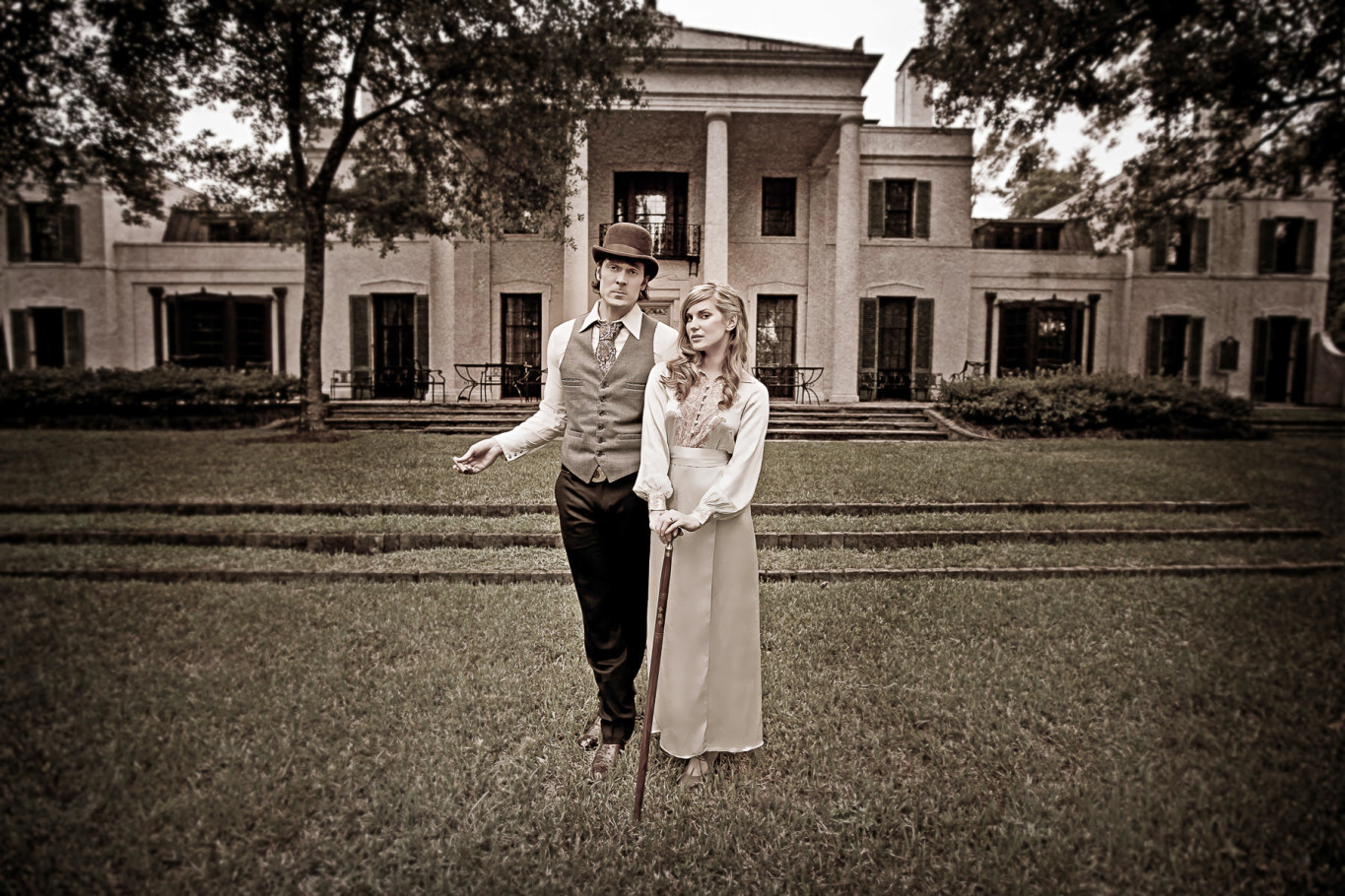 houston wedding vintage styled engagement portrait by steve lee photography