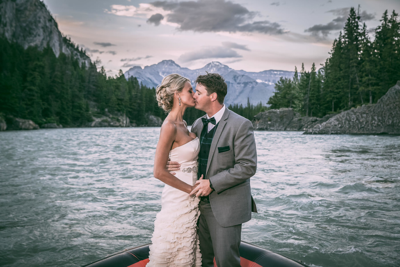 banff canada wedding by steve lee photography on raft