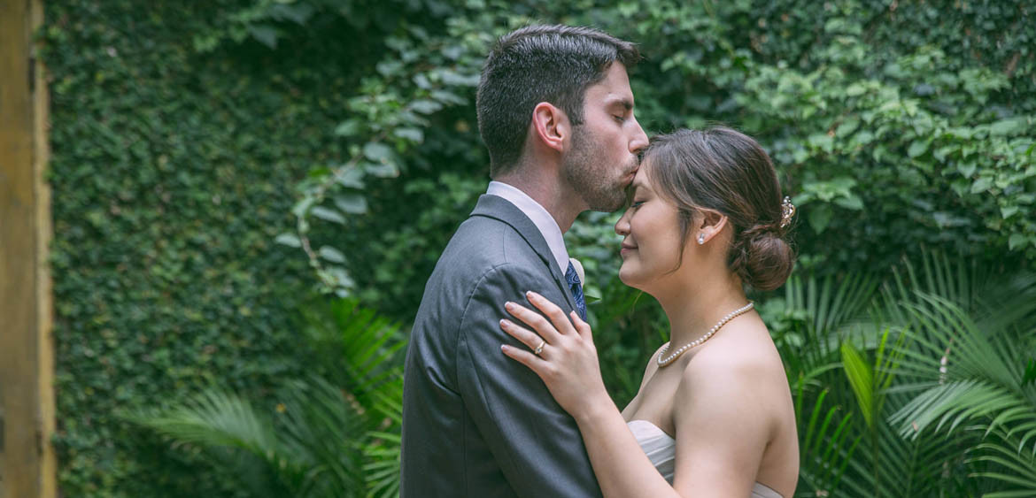 stal houston wedding at bell tower on 34th groom and bride kiss by steve lee photography